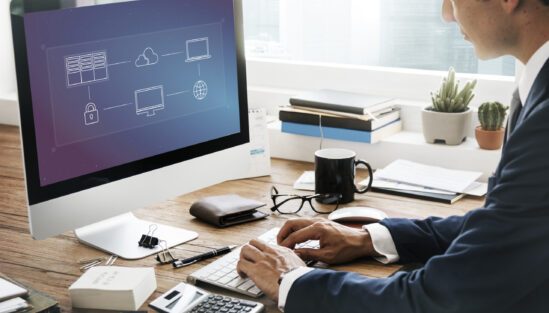 Custom Web Solutions background FREEPIK - Tristan Haentjens Web designer et consultant digital Custom Web Solutions background FREEPIK - Tristan Haentjens Web designer et consultant digital